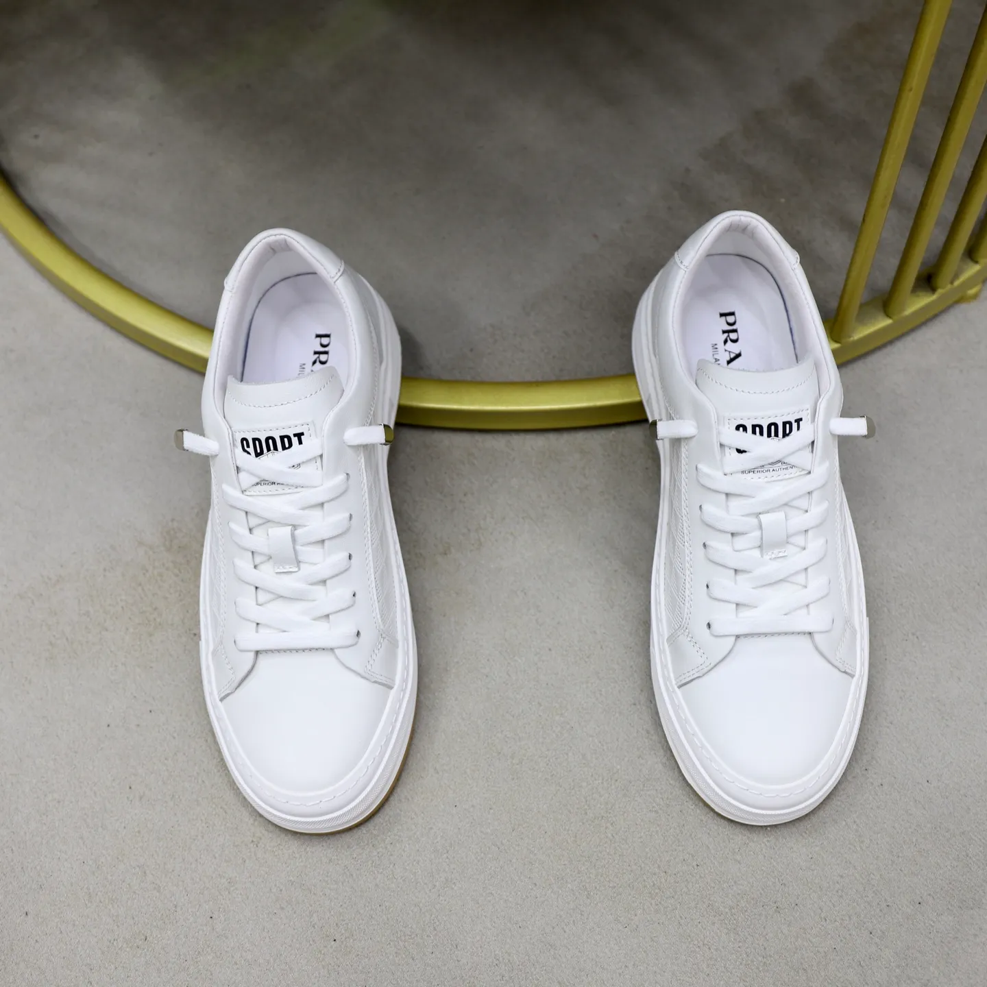 Men's shoes: 440💰🙅‍♂️🙅‍♂️🙅‍♂️ Brand: PRADA Standard code: 38–44 (45 can be customized) Level: Same as the official website Material: Original cowhide fabric Comfortable pigskin lining Lightweight and wear-resistant outsole Style category: Men's fashionable casual shoes and boots Running sneakers Distinguished luxury brand elements Top luxury Color: actual picture color